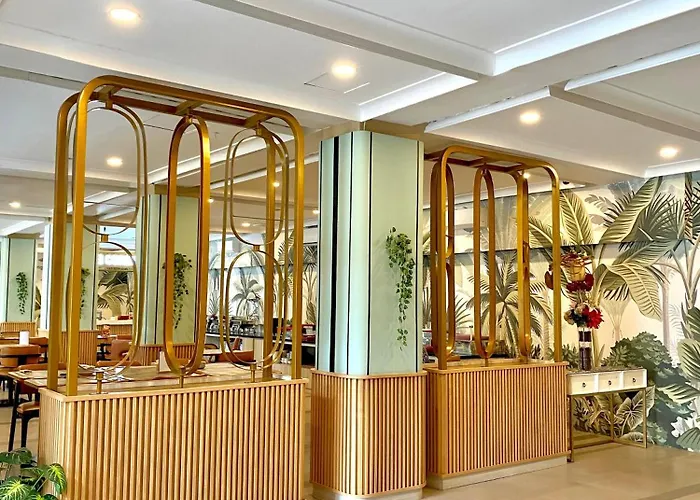 Maxonehotels.Com At VivoHotel Palembang